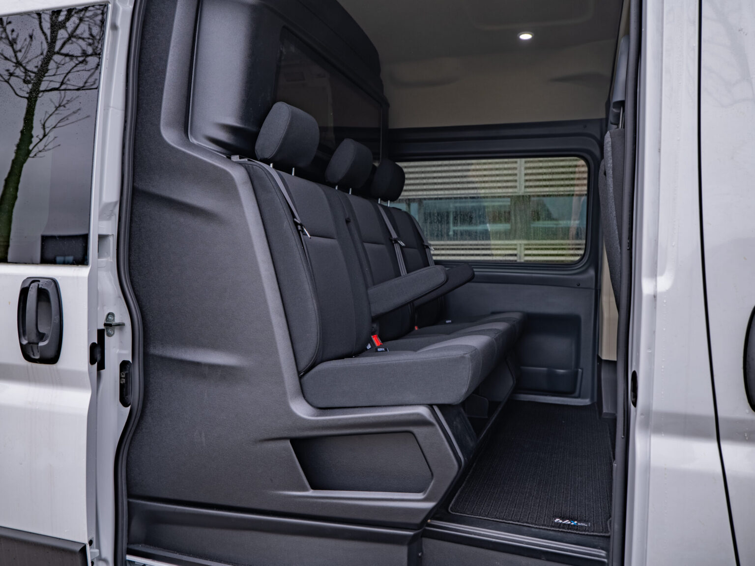 Blix Luxe dubbele cabine in een Citroën Jumper